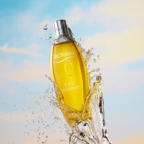 BIOTHERM EAU VITAMINÉE Eau De Toilette Tonifiante - 100ml 3 BIOTHERM EAU VITAMINÉE Eau De Toilette Tonifiante - 100ml – Image 3