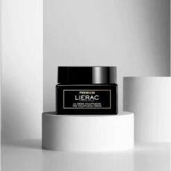 LIERAC PREMIUM La Crème Voluptueuse Anti-Âge - 50ml 7 LIERAC PREMIUM La Crème Voluptueuse Anti-Âge - 50ml -Magasin De Produits De Soins lierac premium la creme voluptueuse anti age absolu 50 ml 3